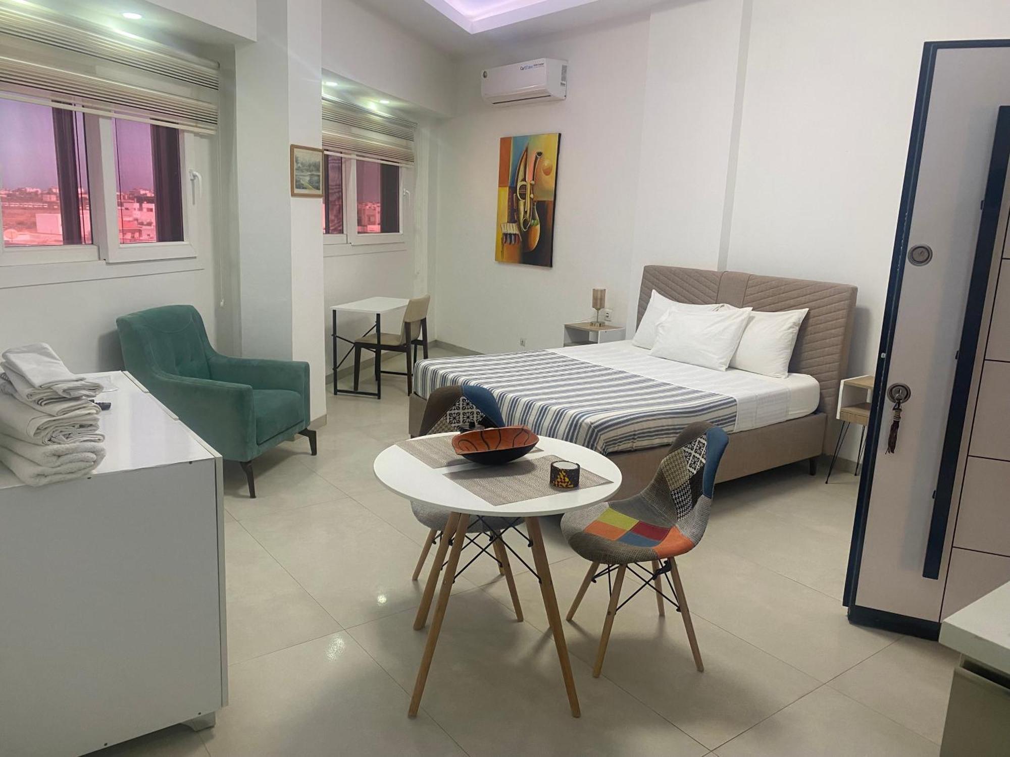 Studio Tres Moderne Gallo 1 - Mamelles Dakar Apartman Kültér fotó